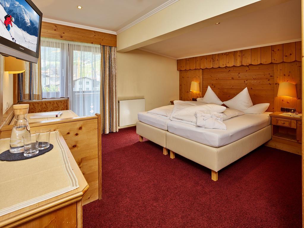 Pension Romantik Solden Room photo